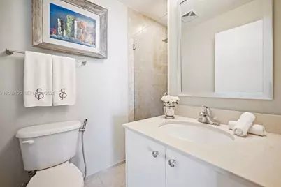 60 SW 13th St #4002, Miami, FL 33130 - Photo 20