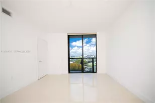 201 SW 17th Rd, Miami, FL 33129 - Photo 16