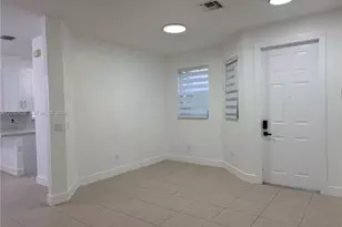 459 NE 21st Ave, Homestead, FL 33033 - Photo 10