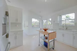 14133 SW 154th Pl, Miami, FL 33196 - Photo 4