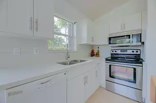 14133 SW 154th Pl, Miami, FL 33196 - Photo 6