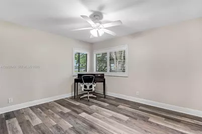 1201 Bristol Ave, Davie, FL 33325 - Photo 34