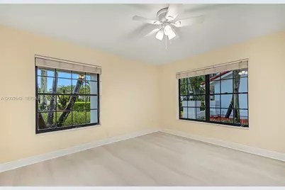 1201 Bristol Ave, Davie, FL 33325 - Photo 30