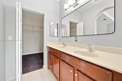 12436 NW Emerald Creek Mnr, Plantation, FL 33325 - Photo 18