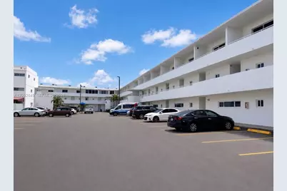 5611 W 25th Ct #8A, Hialeah, FL 33016 - Photo 2