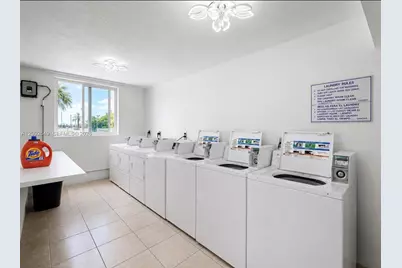 5611 W 25th Ct #8A, Hialeah, FL 33016 - Photo 14