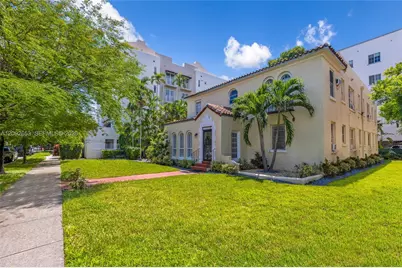 114 Menores Ave, Coral Gables, FL 33134 - Photo 4