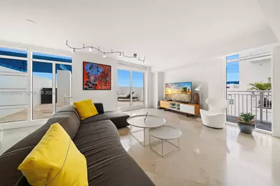 7600 Collins Ave #1012, Miami Beach, FL 33141 - Photo 6