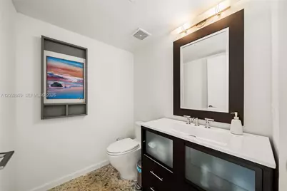 7600 Collins Ave #1012, Miami Beach, FL 33141 - Photo 24
