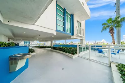 7600 Collins Ave #1012, Miami Beach, FL 33141 - Photo 34