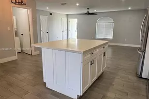 9321 SW 26th St, Miami, FL 33165 - Photo 4