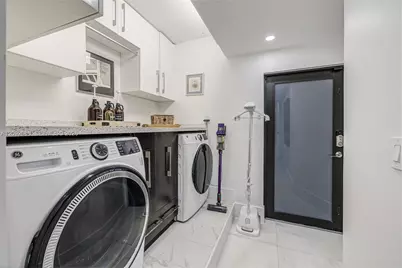 8761 SW 56th St, Miami, FL 33165 - Photo 26