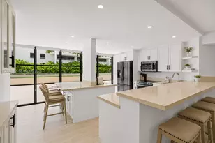 6423 Collins Ave, Miami Beach, FL 33141 - Photo 6