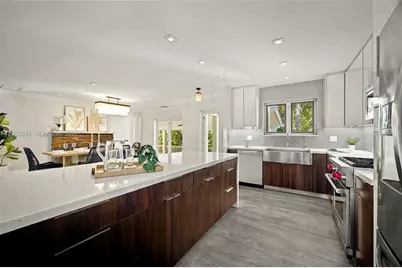 108 SE 17th Ave, Fort Lauderdale, FL 33301 - Photo 12