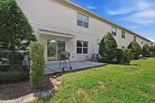 2221 NW Treviso Cir, Port Saint Lucie, FL 34986 - Photo 24