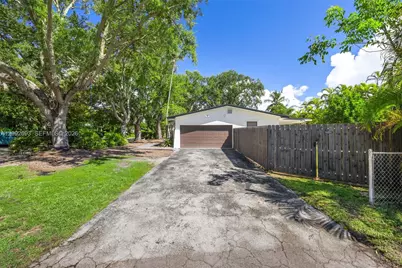 15545 SW 78th Pl, Palmetto Bay, FL 33157 - Photo 4