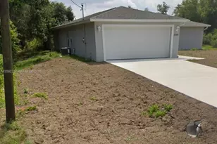 1046 Jabara Ln, Other City - In The State Of Florida, FL 33935 - Photo 2