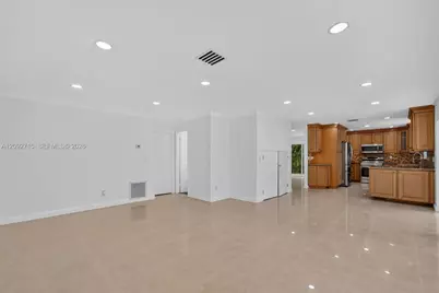 9410 SW 212th Ter, Cutler Bay, FL 33189 - Photo 20