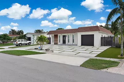 208 SE 4th Ter, Dania Beach, FL 33004 - Photo 8