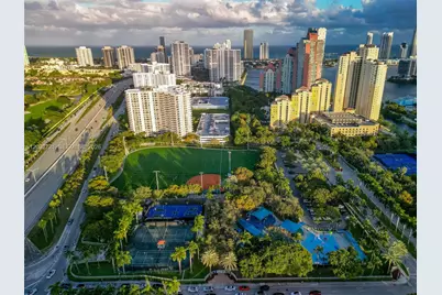 3300 NE 191st St #1816, Aventura, FL 33180 - Photo 36