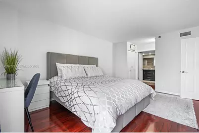 3300 NE 191st St #1816, Aventura, FL 33180 - Photo 14