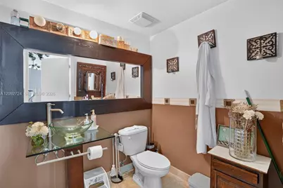 350 S Miami Ave #3602, Miami, FL 33130 - Photo 12