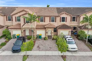 3778 SE 2nd Dr, Homestead, FL 33033 - Photo 2