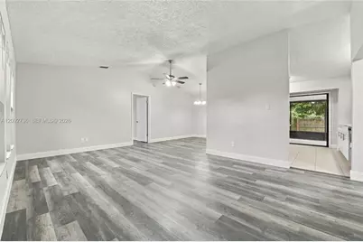 209 W Arbor Ave, Port Saint Lucie, FL 34952 - Photo 4