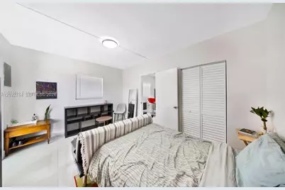 669 NW 28th St #6, Miami, FL 33127 - Photo 10