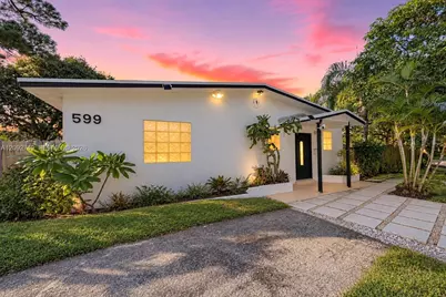 599 NE 35th St, Oakland Park, FL 33334 - Photo 2