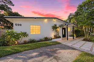 599 NE 35th St, Oakland Park, FL 33334 - Photo 2