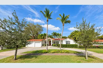 421 Luenga Ave, Coral Gables, FL 33146 - Photo 2