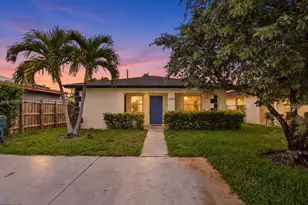 209 NE 35th St, Oakland Park, FL 33334 - Photo 1