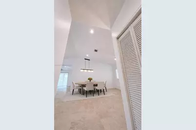 2301 SW 22nd Ave, Miami, FL 33145 - Photo 16
