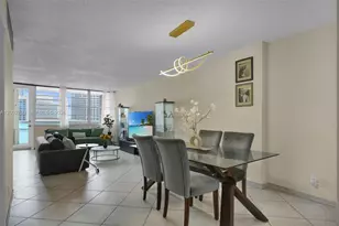 6770 Indian Creek Dr, Miami Beach, FL 33141 - Photo 2