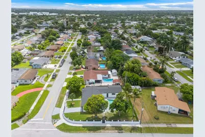 20154 NW 12th Pl, Miami Gardens, FL 33169 - Photo 34