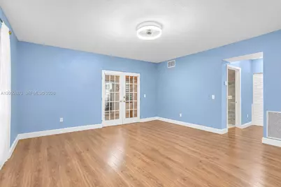 405 NE 150th St, Miami, FL 33161 - Photo 16