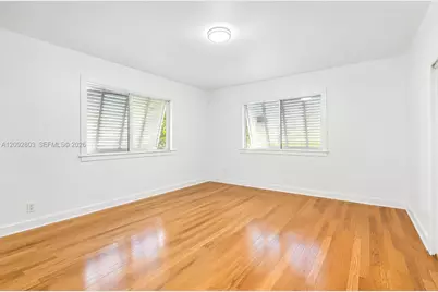 405 NE 150th St, Miami, FL 33161 - Photo 12