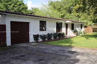 16401 SW 293rd St, Homestead, FL 33033 - Photo 4