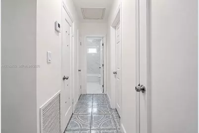 215 NW 67th Ave, Miami, FL 33126 - Photo 8