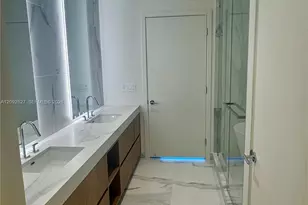 1400 Biscayne Blvd, Miami, FL 33132 - Photo 12