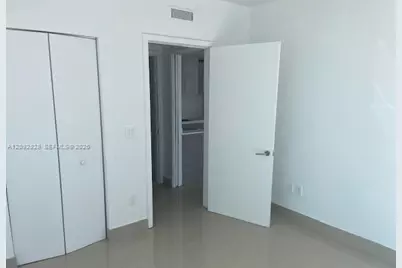 1300 S Miami Ave #2207, Miami, FL 33130 - Photo 6