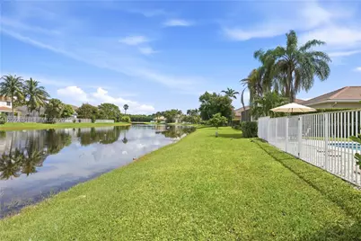 1612 Blue Jay Cir, Weston, FL 33327 - Photo 60