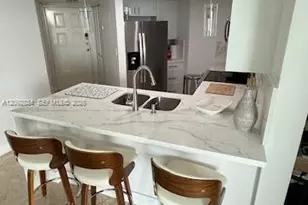 5880 Collins Ave, Miami Beach, FL 33140 - Photo 2