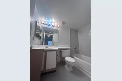 2890 N Oakland Forest Dr #202, Oakland Park, FL 33309 - Photo 12