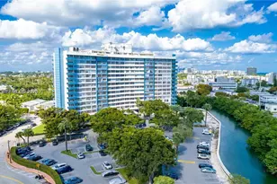 7441 Wayne Ave, Miami Beach, FL 33141 - Photo 1