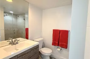 5600 Collins Ave, Miami Beach, FL 33140 - Photo 20