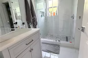 360 SW 20th Rd, Miami, FL 33129 - Photo 6