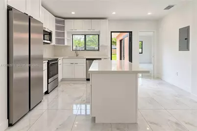 835 NW 126th St, North Miami, FL 33168 - Photo 2