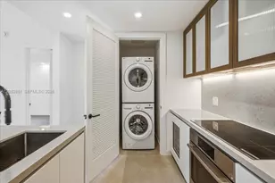 2200 Brickell Ave, Miami, FL 33129 - Photo 18
